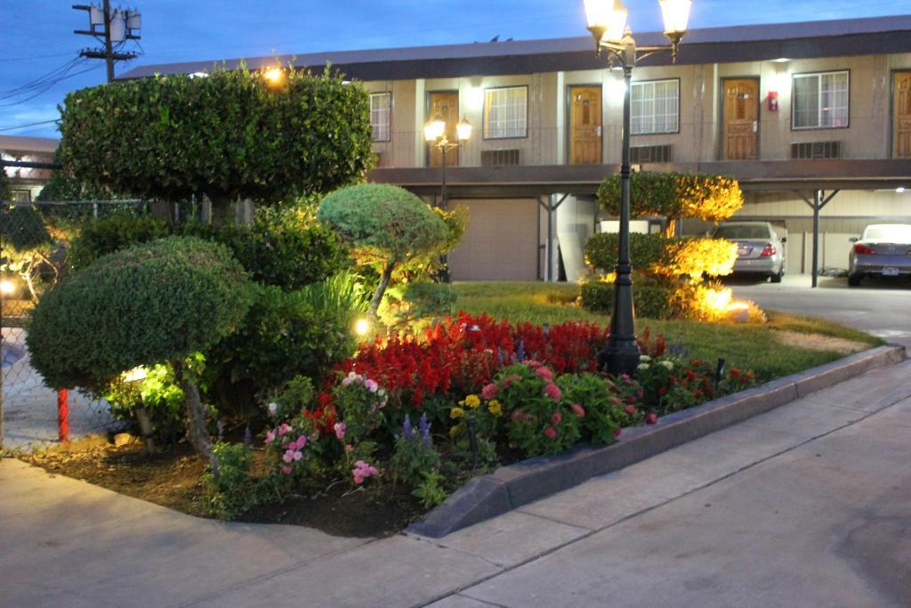 Garden View Inn Fresno Eksteriør bilde